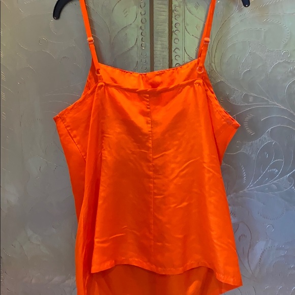 Top - Picture 5 of 6